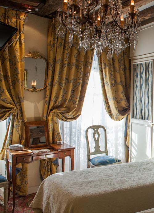 chambre caron de beaumarchais